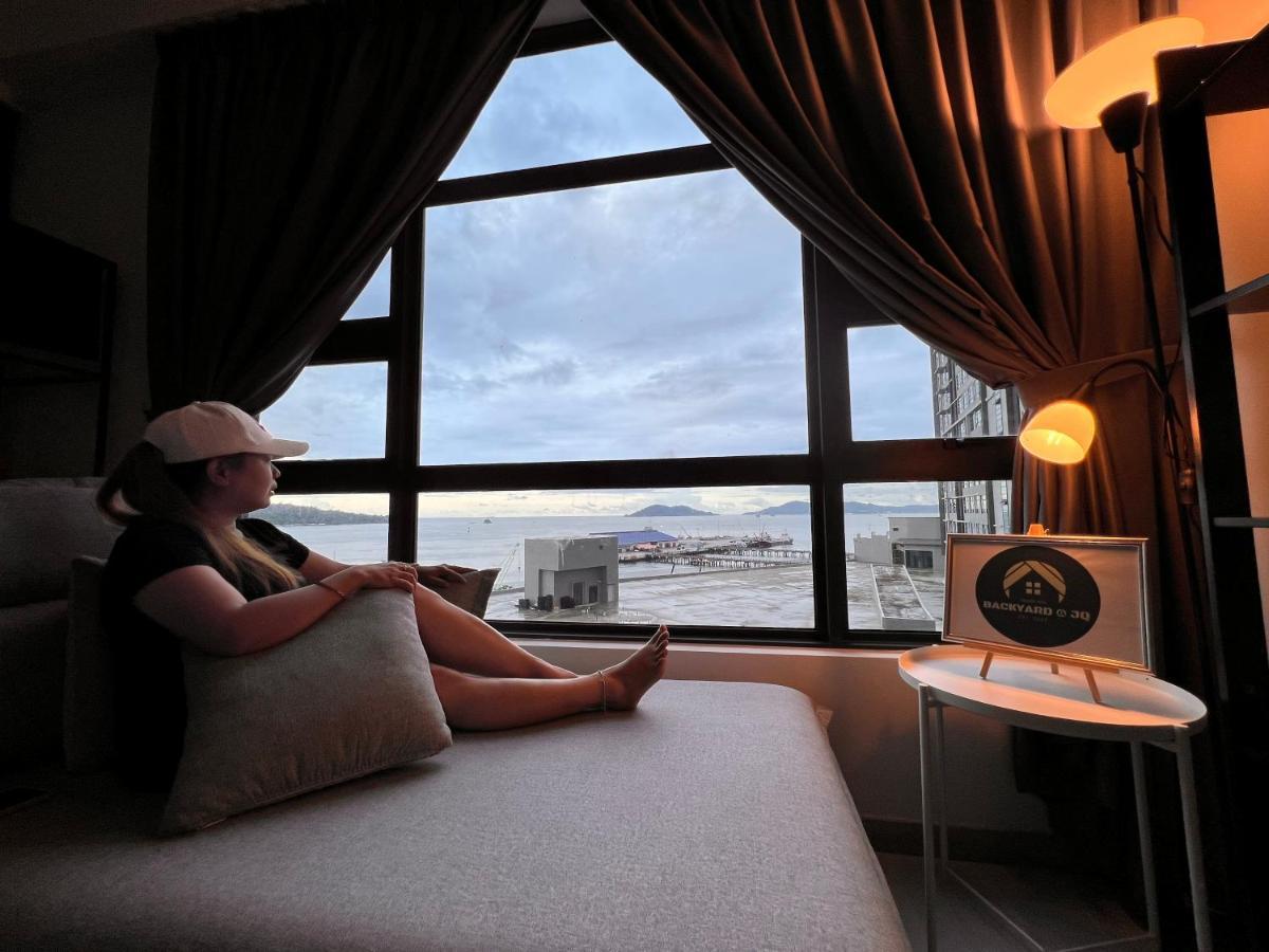 Jesselton Quay Suite By Backyard Kota Kinabalu Buitenkant foto