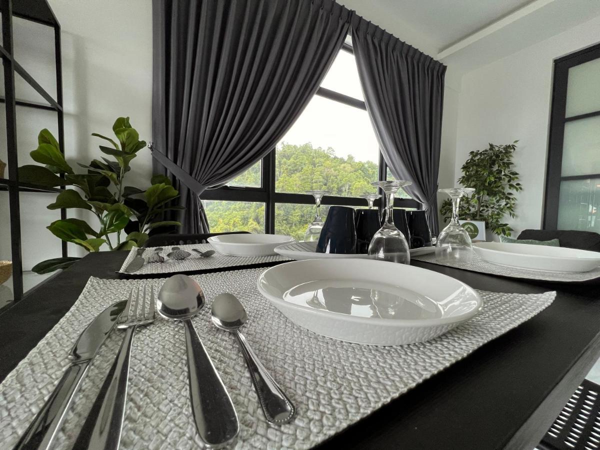 Jesselton Quay Suite By Backyard Kota Kinabalu Buitenkant foto
