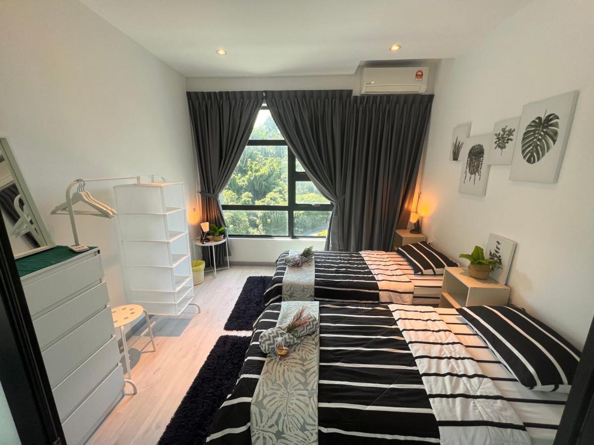 Jesselton Quay Suite By Backyard Kota Kinabalu Buitenkant foto