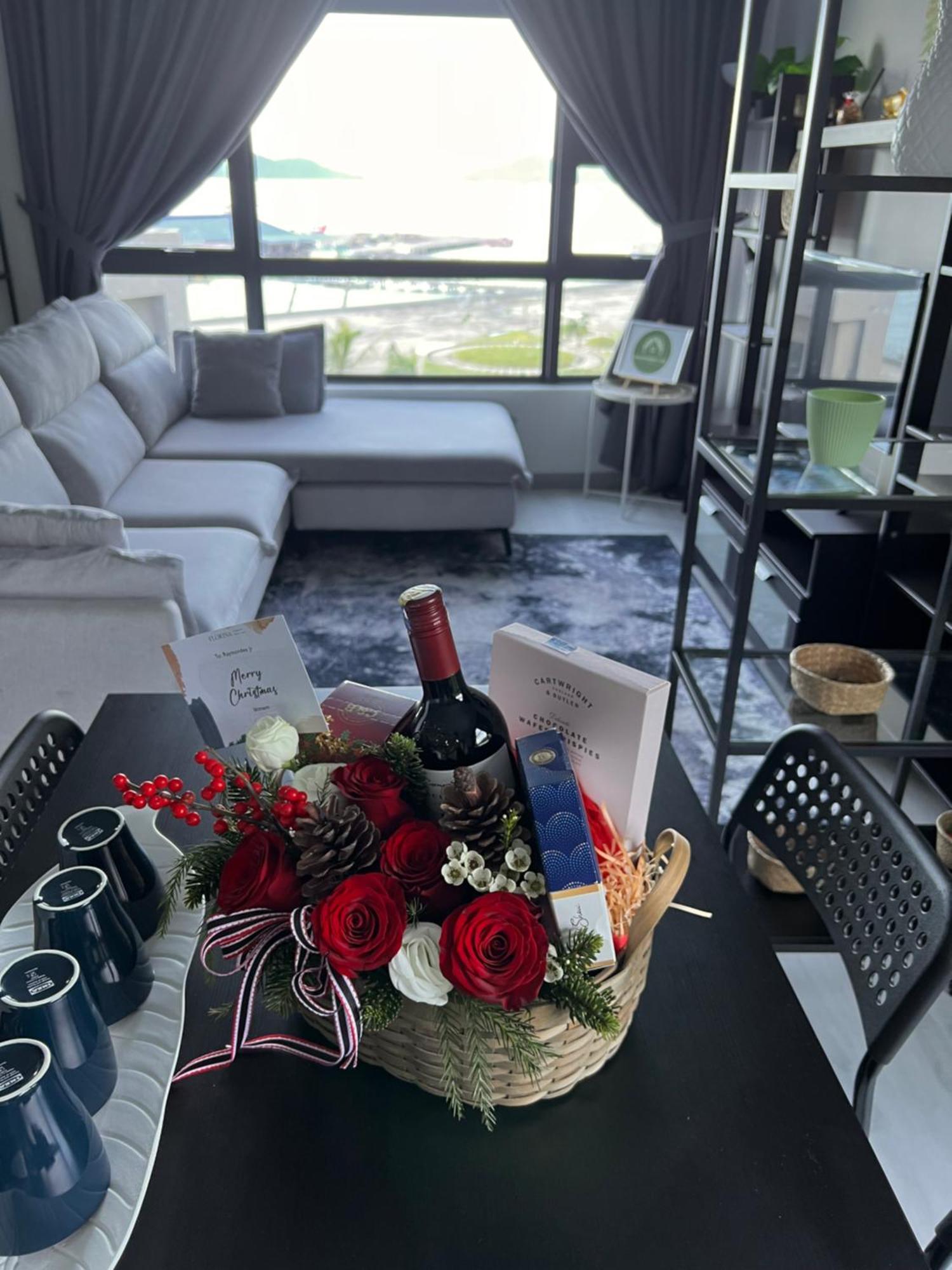 Jesselton Quay Suite By Backyard Kota Kinabalu Buitenkant foto